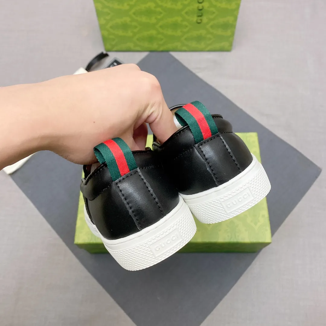 p360 The official website synchronizes the 1:1 replica🇮🇹🇮🇹"GUCCI"🔍🔍for sale at the men's 2025 counter simultaneously, 1:1 large G font, high-end 3D pattern, fashionable and casual, comfortable and breathable personality, the first choice for trendy men, imported sheepskin lining, comfortable, breathable and fashionable Trendy, a must-have for trendy men, soles: Original soles specially provided by the original factory, exclusive movable molded soles are super comfortable, original factory goods, 🔍🔍high quality, you can enter and leave the counter at will, 38-44, (45 can be customized, non-returnable or exchangeable) available from stock, you deserve it No. 005